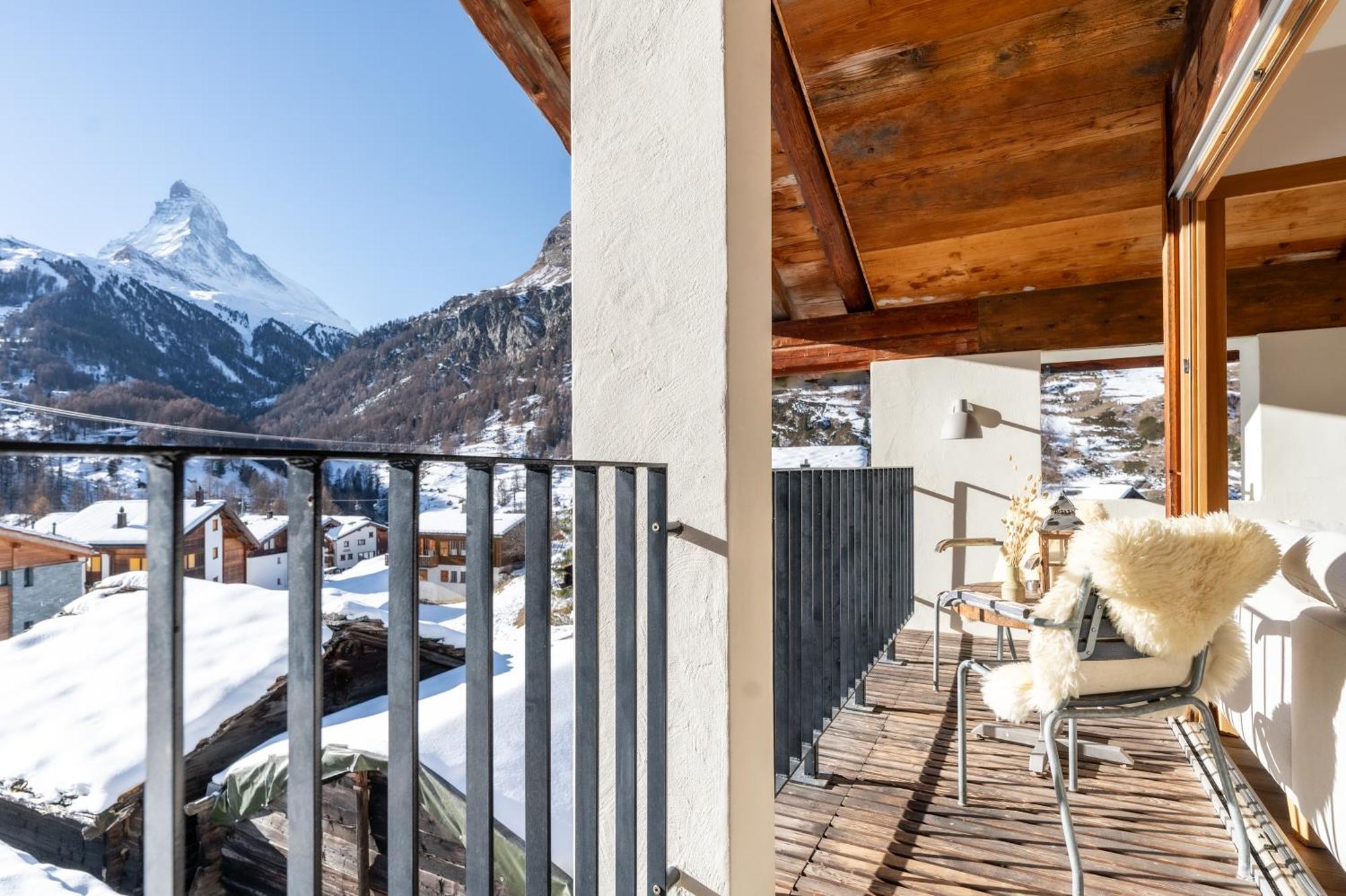 One Bedroom Apartment - Second Floor with Balcony and Matterhorn View,1637716481:JPEG